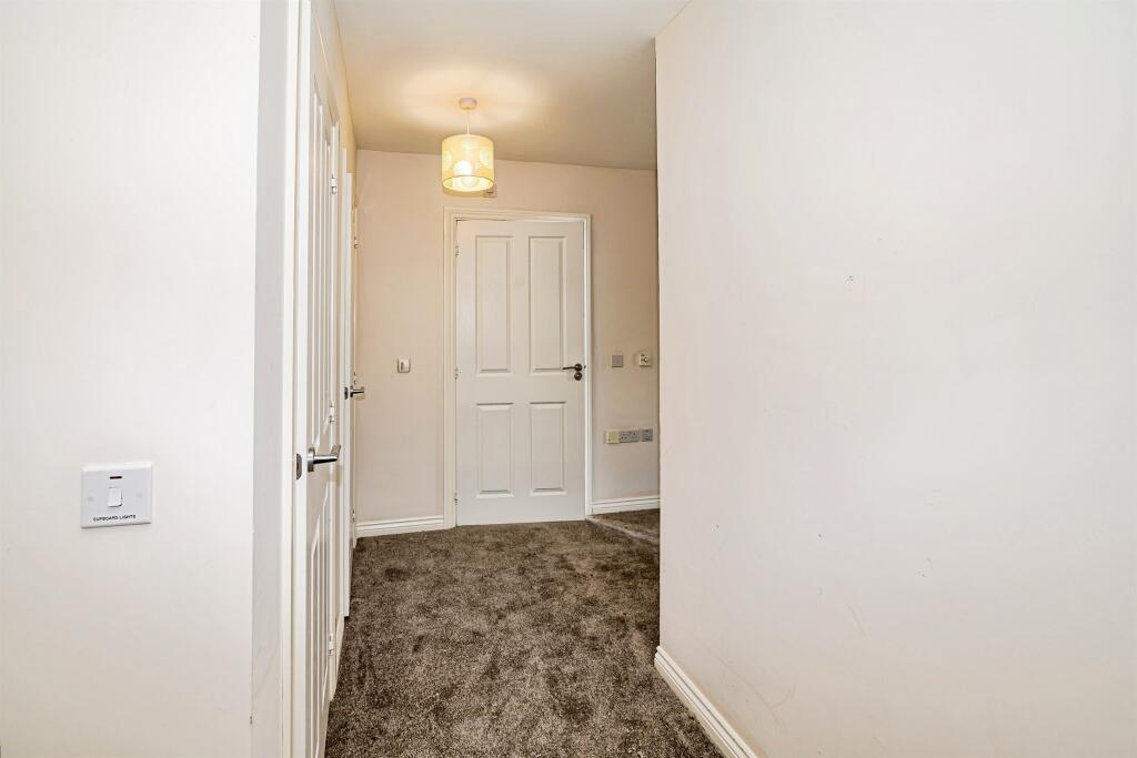 Apartment in South Oxfordshire, Thame - View 5