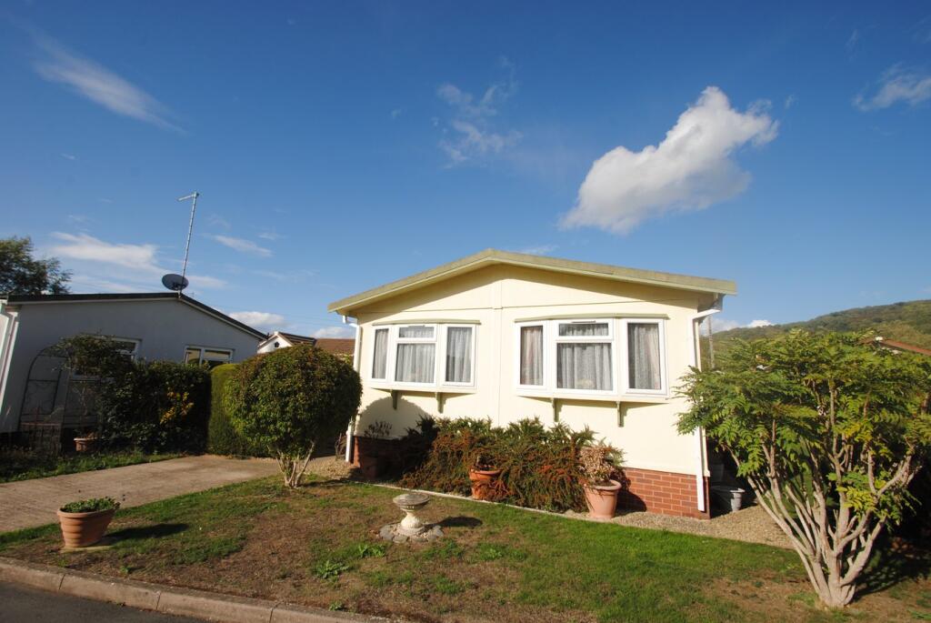 2-bed caravan on Woodmancote Park Homes, Woodmancote, Cheltenham, GL52, £139,950