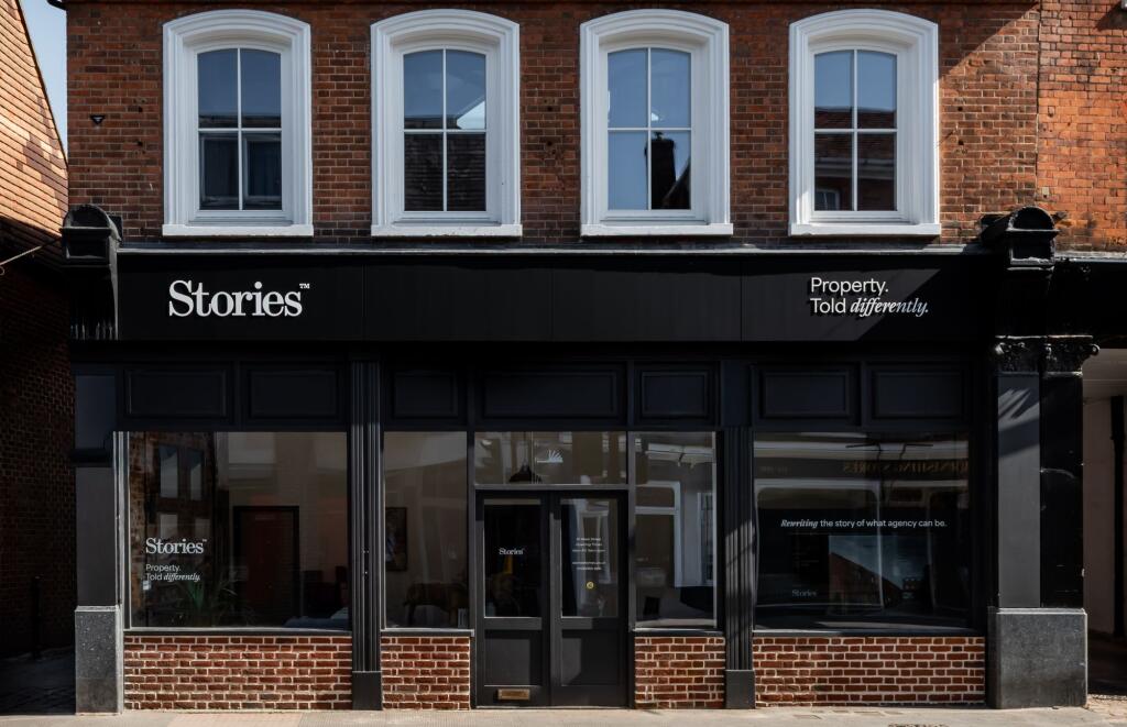 Apartment in Waverley, Farnham - View 2