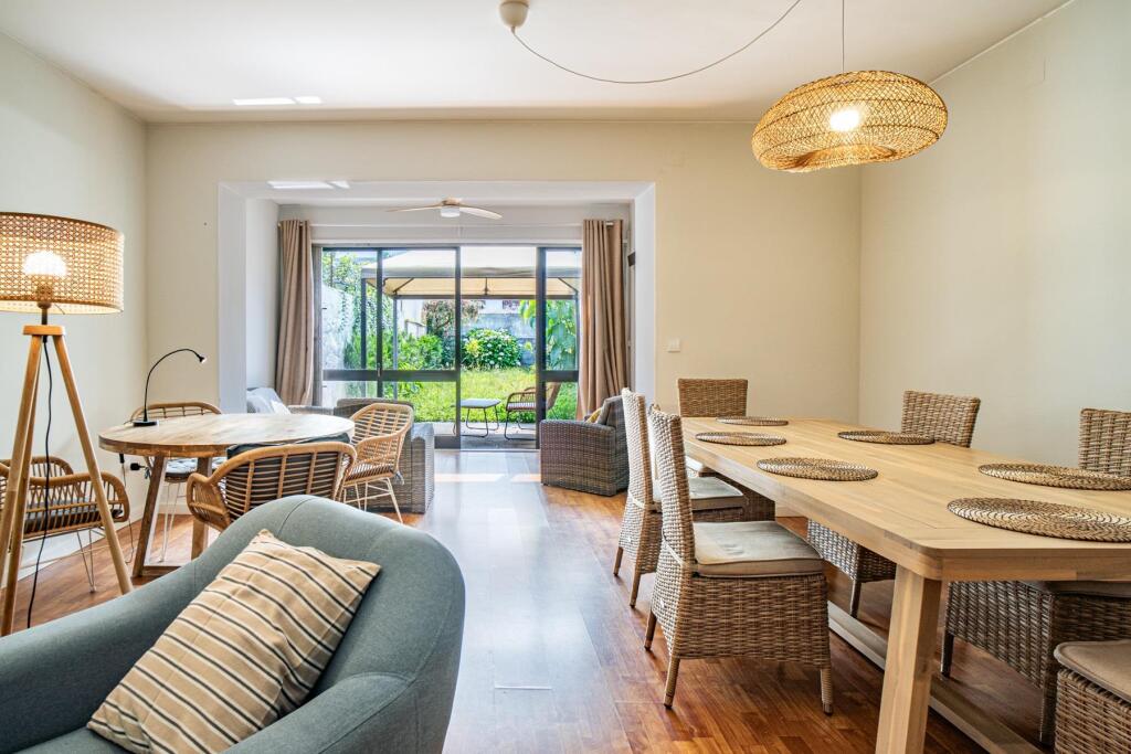 Main image of property: Oporto, Oporto