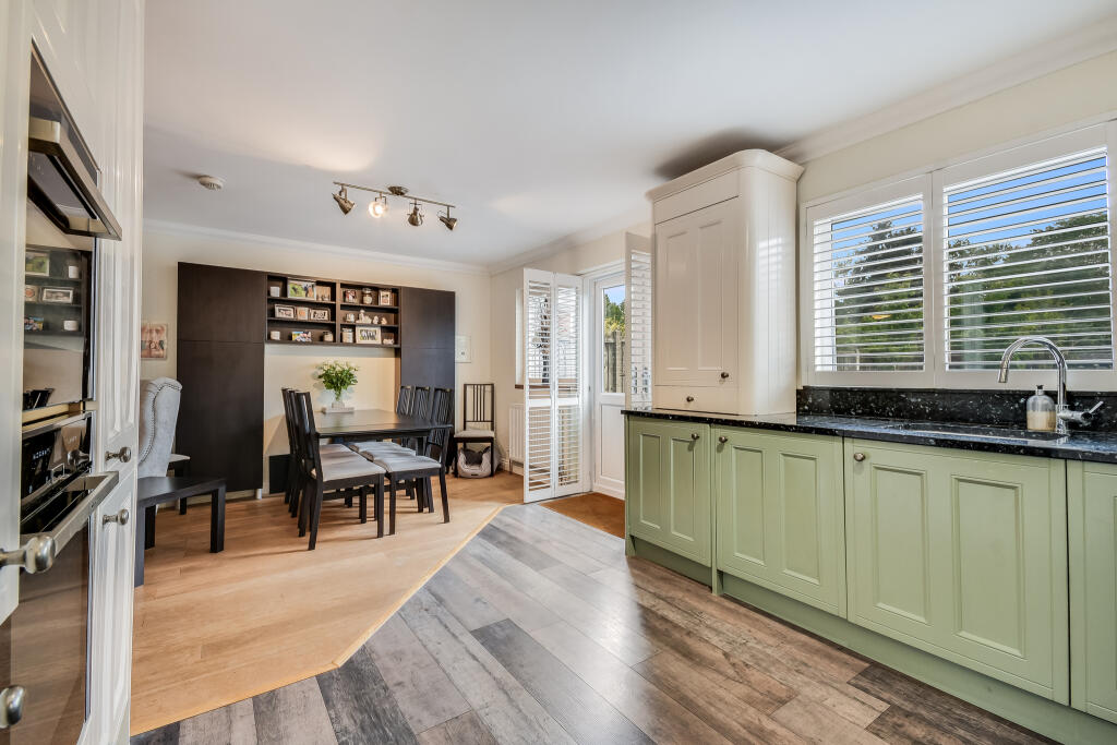 Main image of property: Baddow Hall Crescent, Great Baddow, Chelmsford