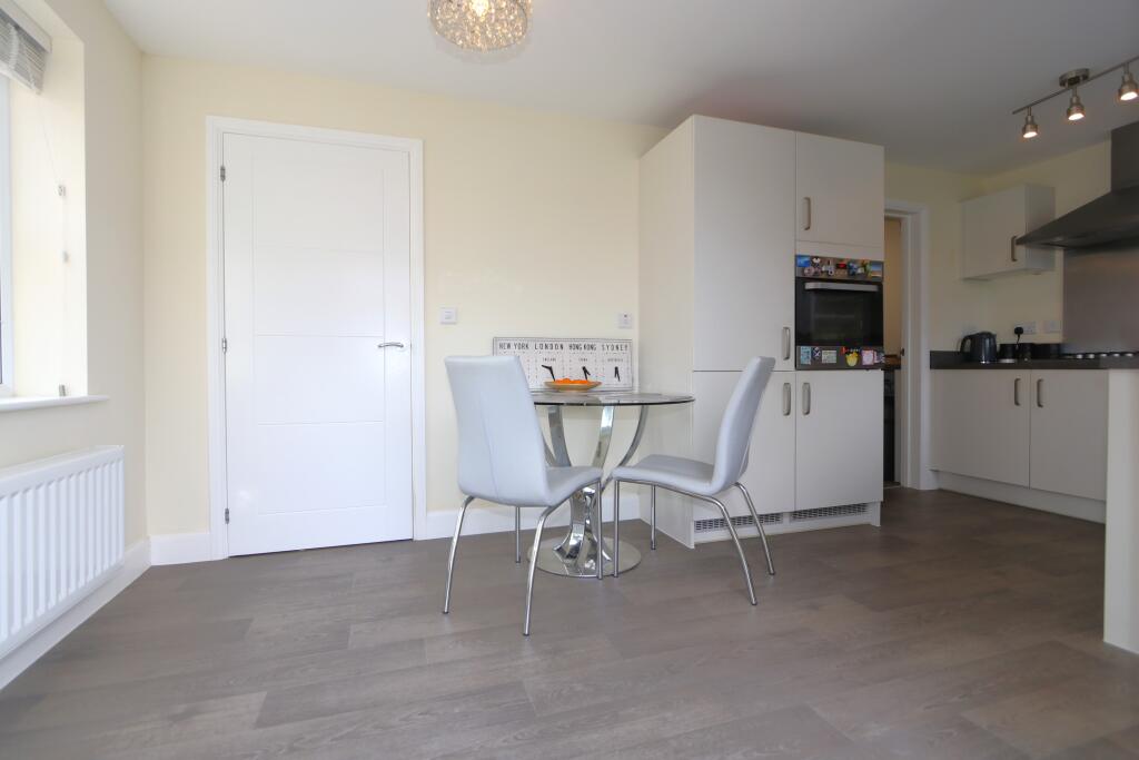 Gilby Close, Ashby-De-La-Zouch, LE65 photo 2