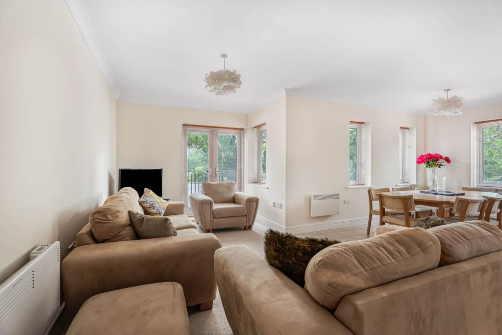Apartment in Oxford, Oxfordshire - View 3
