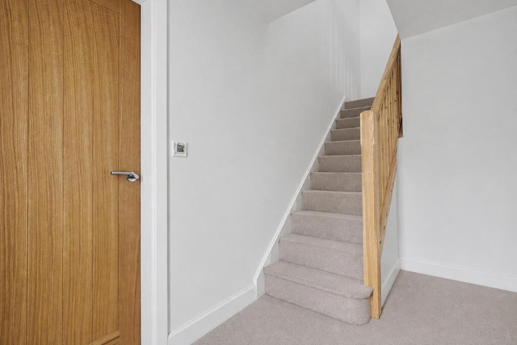 House in Nottingham, Long Eaton - View 5