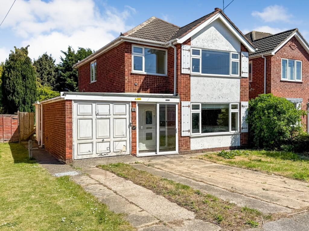 Main image of property: 15 Oakley Drive, Spalding, PE11 2BN