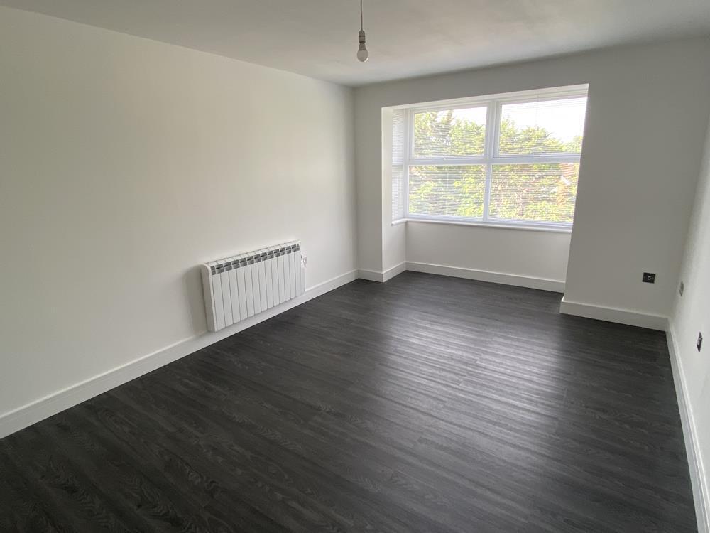 Apartment in Slough - View 2