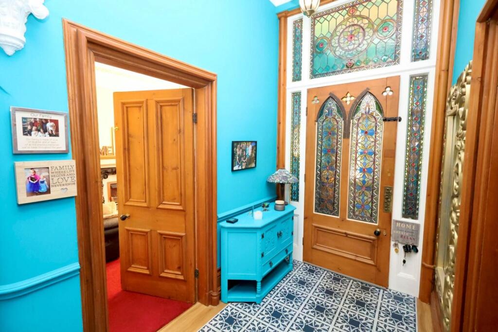 House in Salford, Greater Manchester - View 5
