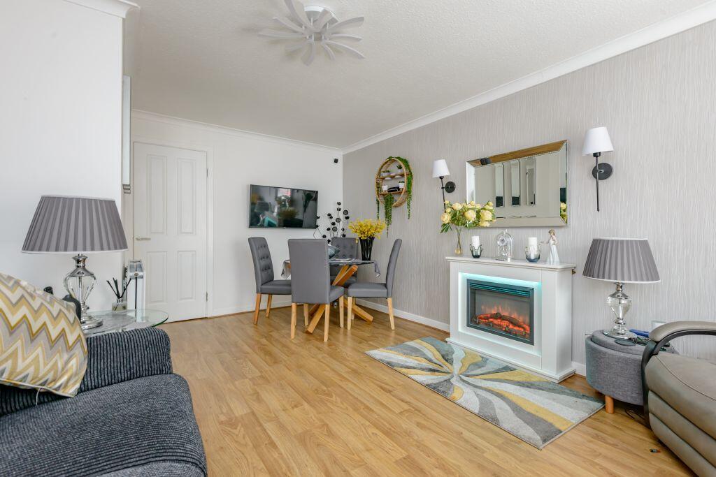 Apartment in Edinburgh - View 3