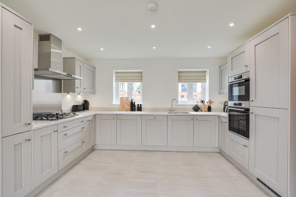 House in Northampton - View 2