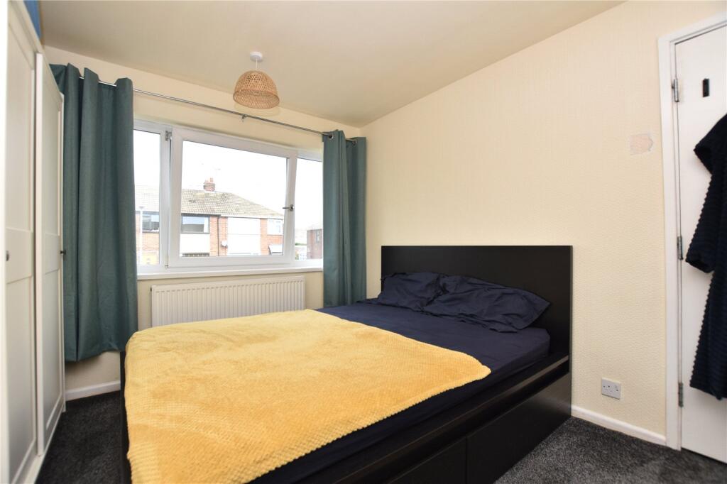 House in Leeds, City, Morley - View 5