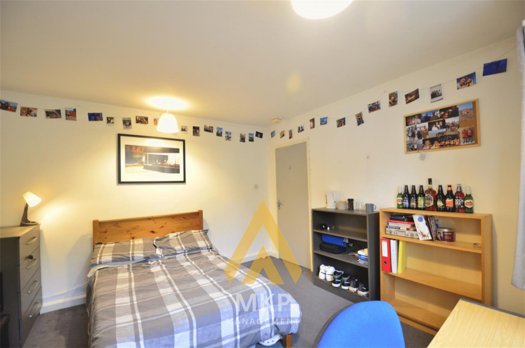 1 bedroom detached house for rent