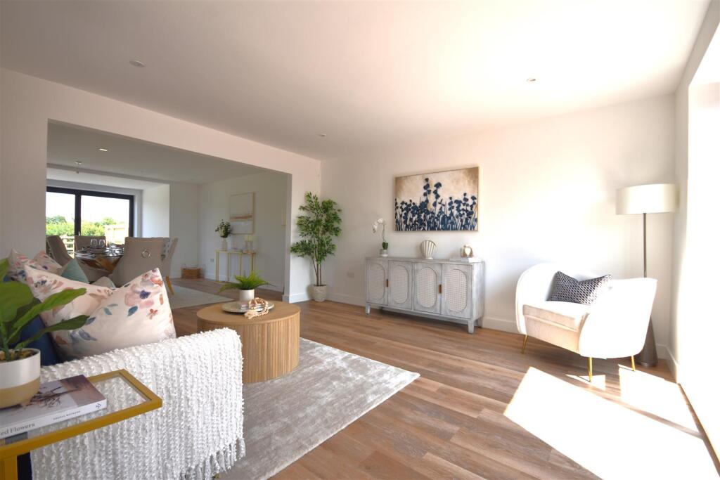 House in Raby, Liverpool City Region - View 3