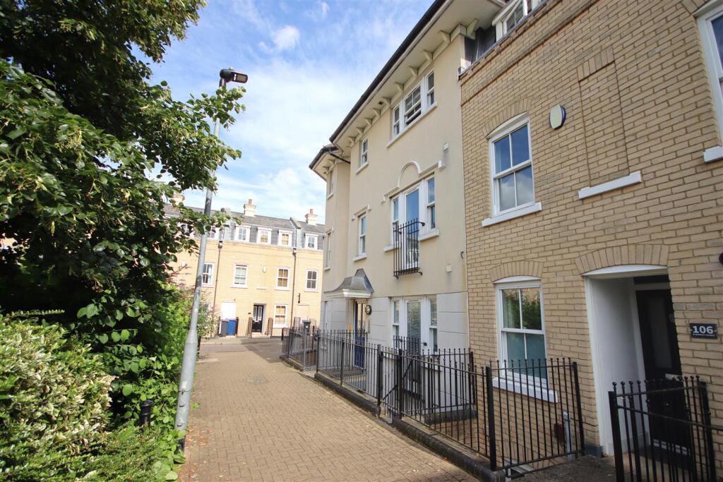 Main image of property: St. Matthews Gardens, Cambridge