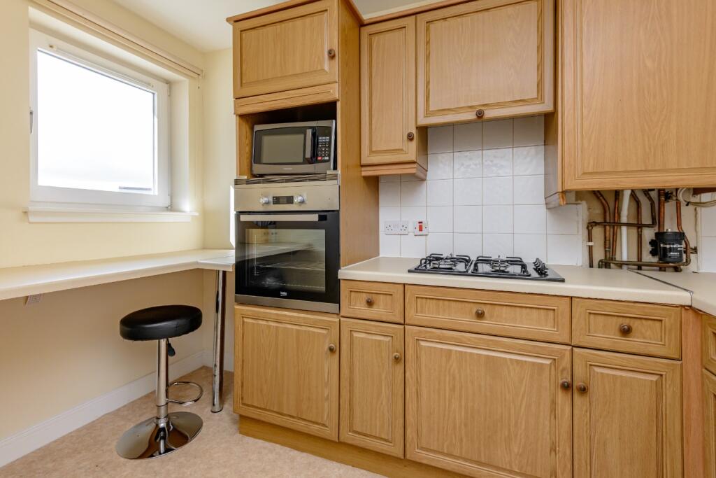 Apartment in Edinburgh, Dumbiedykes - View 4