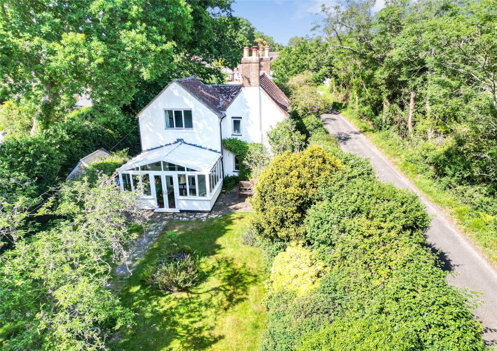 Main image of property: Viney Road, Lymington, Hampshire, SO41