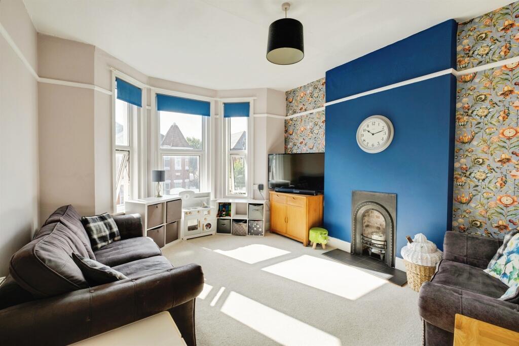 Apartment in Bournemouth - View 4