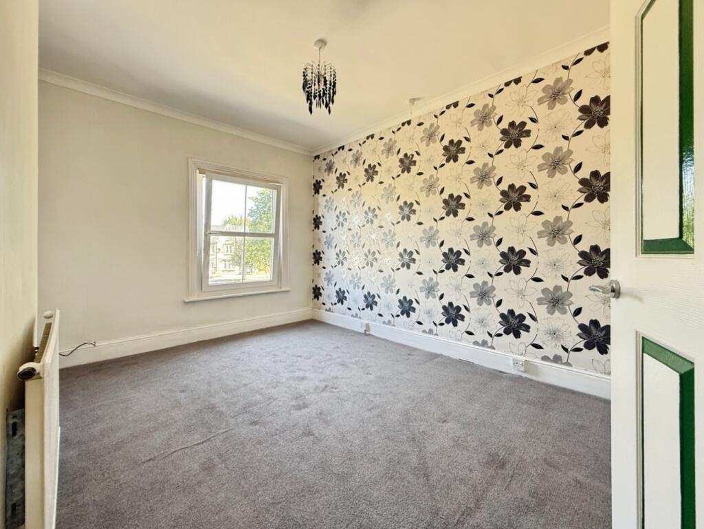 House in Gloucester - More