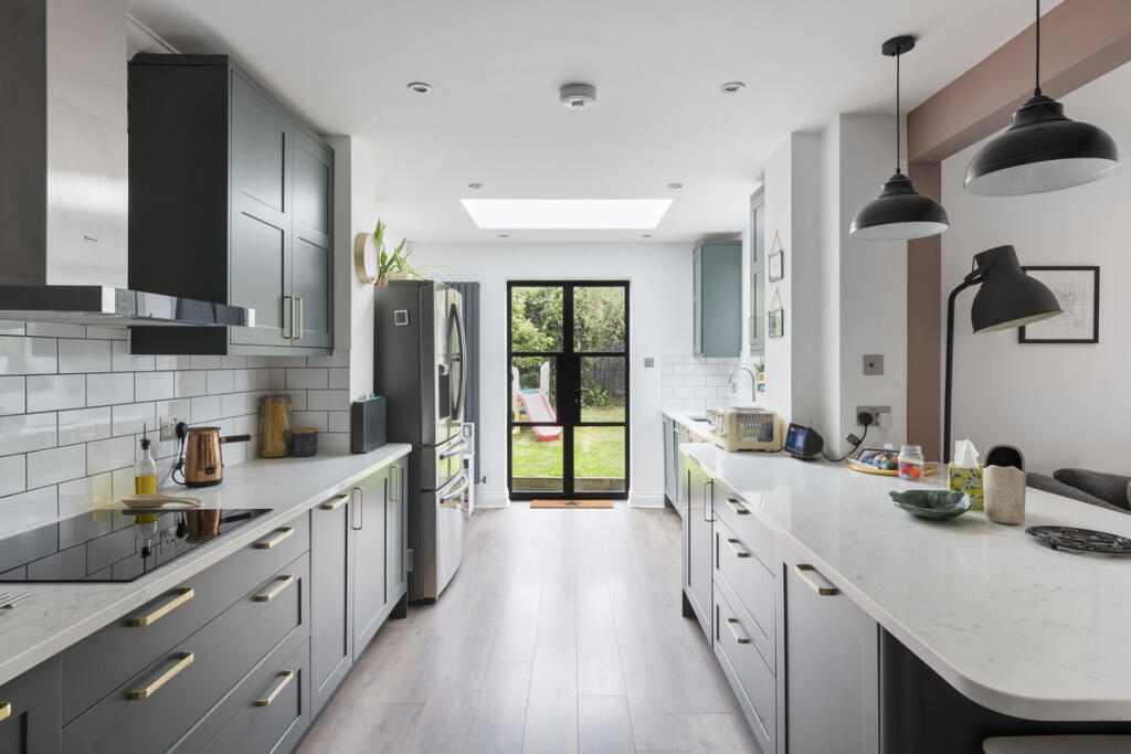House in Braintree, Kelvedon - View 3