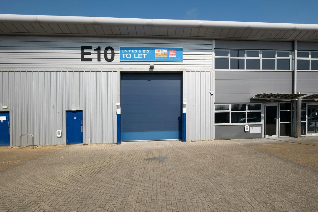 IW260325CAE10005.jpg