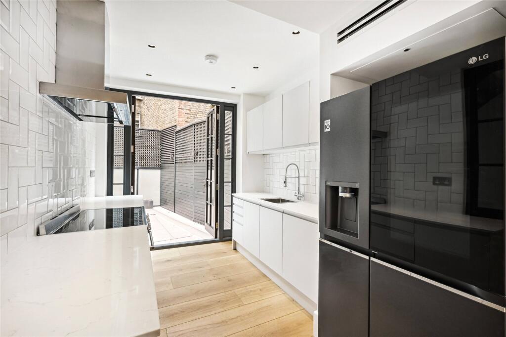 3 bedroom detached house for rent