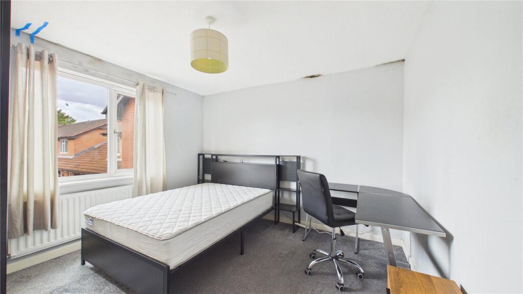 House in Stockton-on-Tees - More