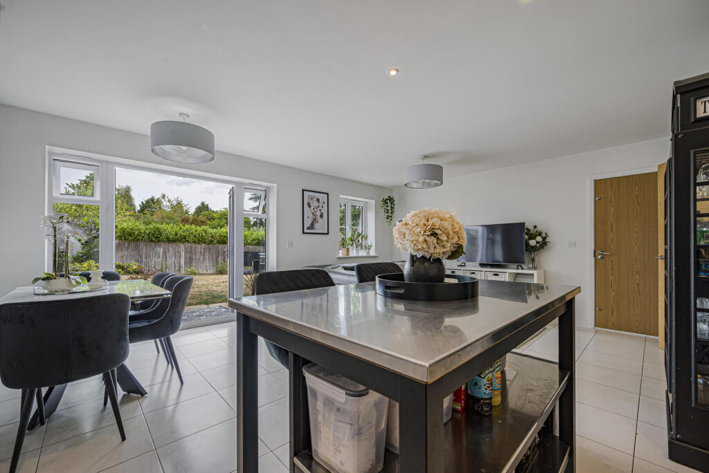House in Tonbridge - View 5