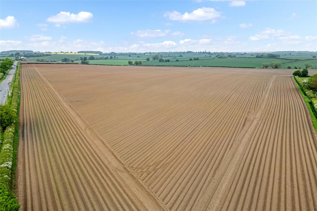 Additional image 10 of Shuttington, Tamworth