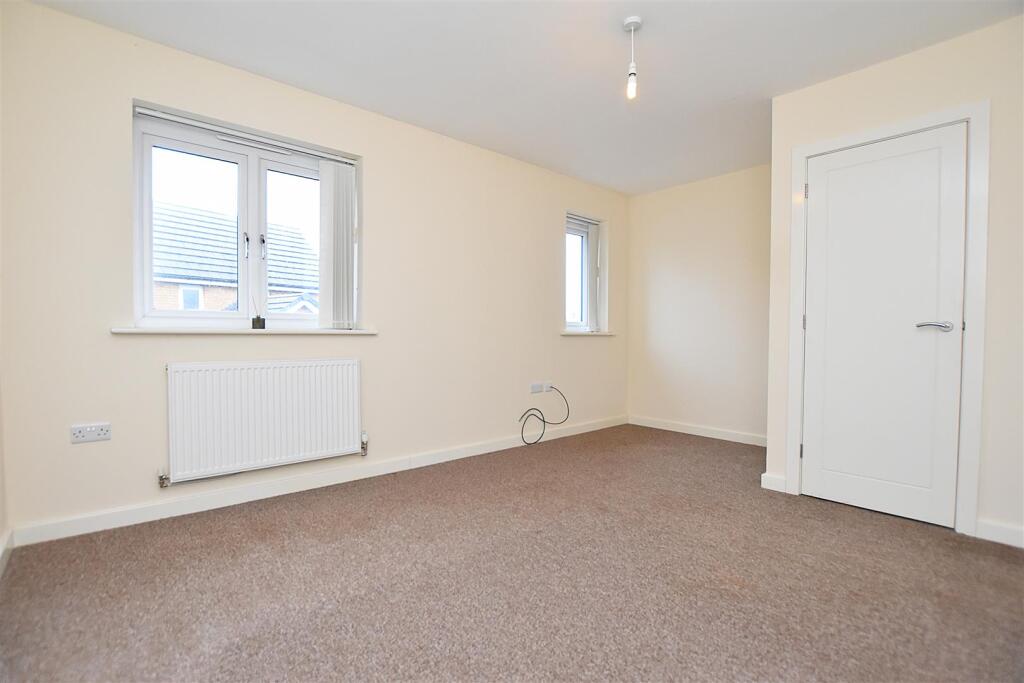 House in Wrexham, Croes Eneurys, Rhosddu - View 6