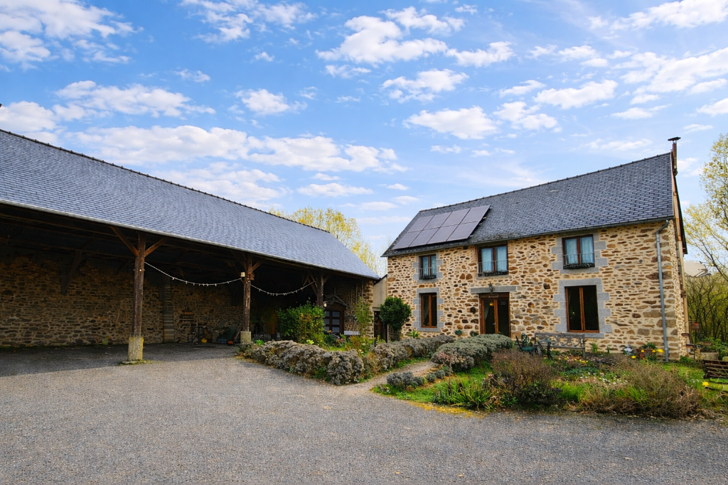 Main image of property: Châtillon-sur-Colmont, Mayenne, Pays de la Loire