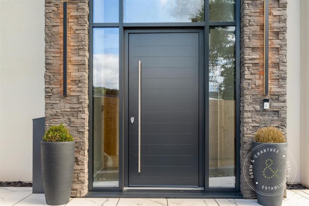House in Cardiff - View 4