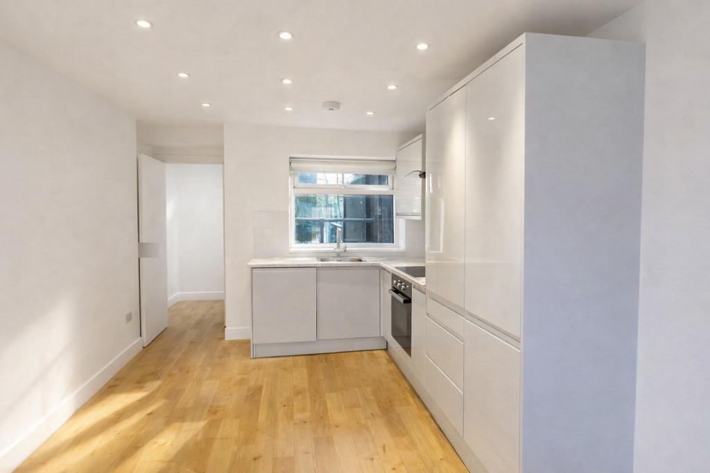 Main image of property: London Road, South Benfleet, SS7