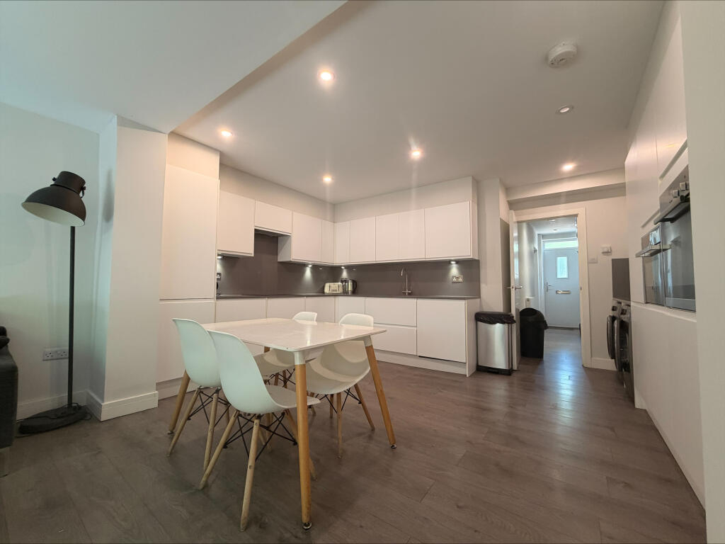 Main image of property: Barnfield Place, Tower Hamlets, London