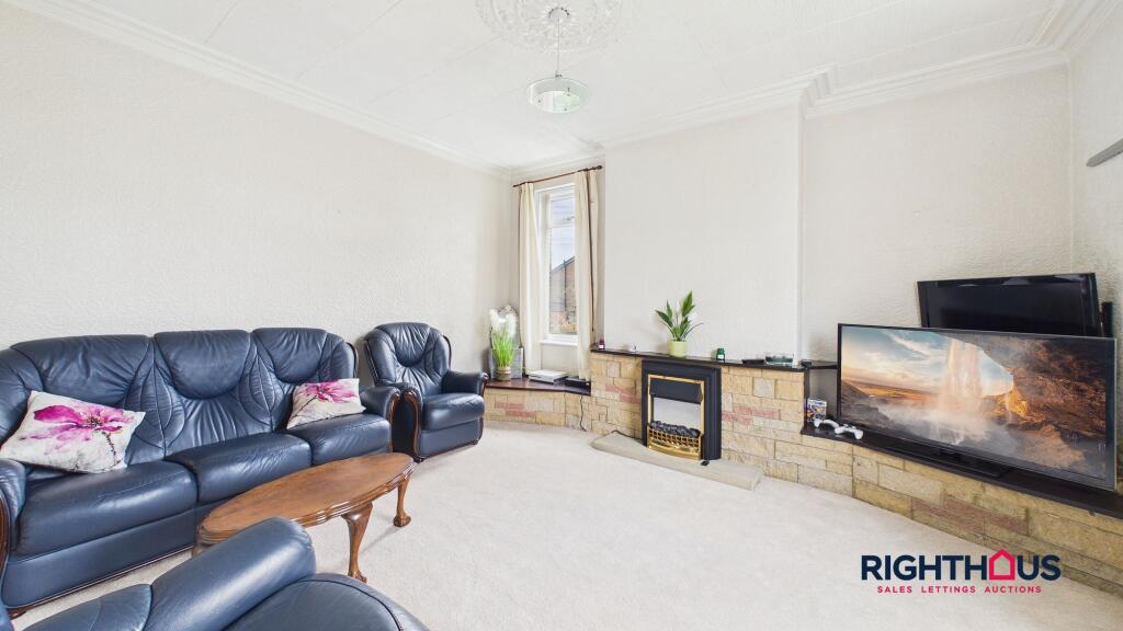 House in Bradford, West Yorkshire - View 5