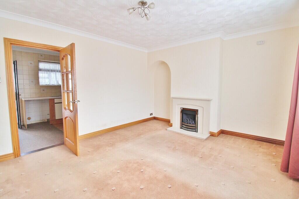 House in Fareham, Hampshire - More