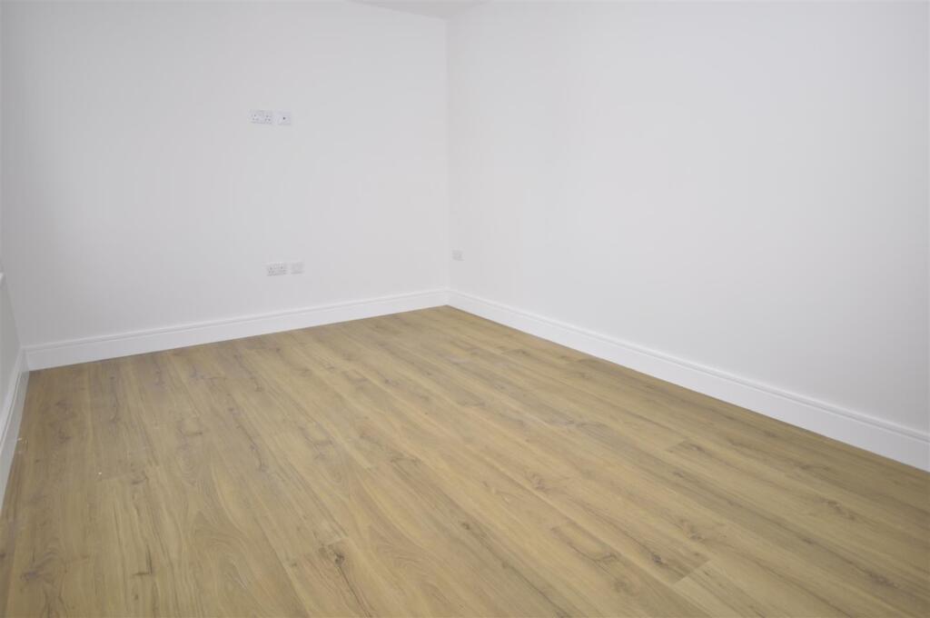 Apartment in Coventry - View 5