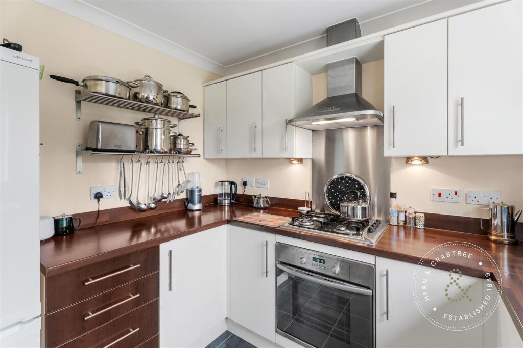 House in Cardiff, Birchgrove, Heath - View 4