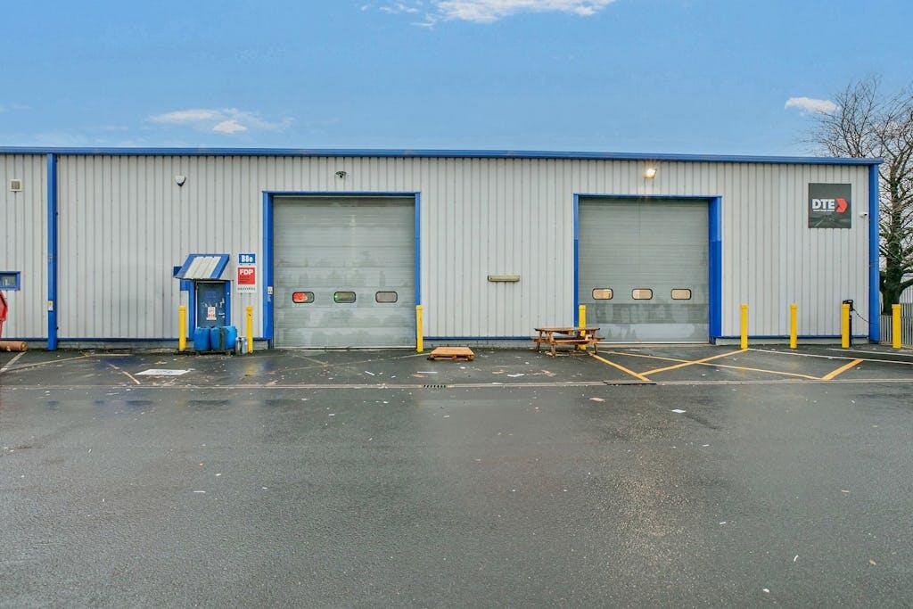 heywood-distribution-park_unit-unit-b08b_20251212-100955.jpg