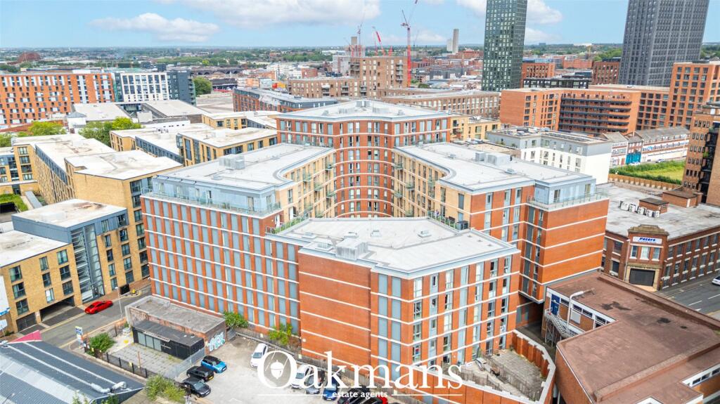 Apartment in Birmingham, Chinese Quarter, Digbeth - View 2