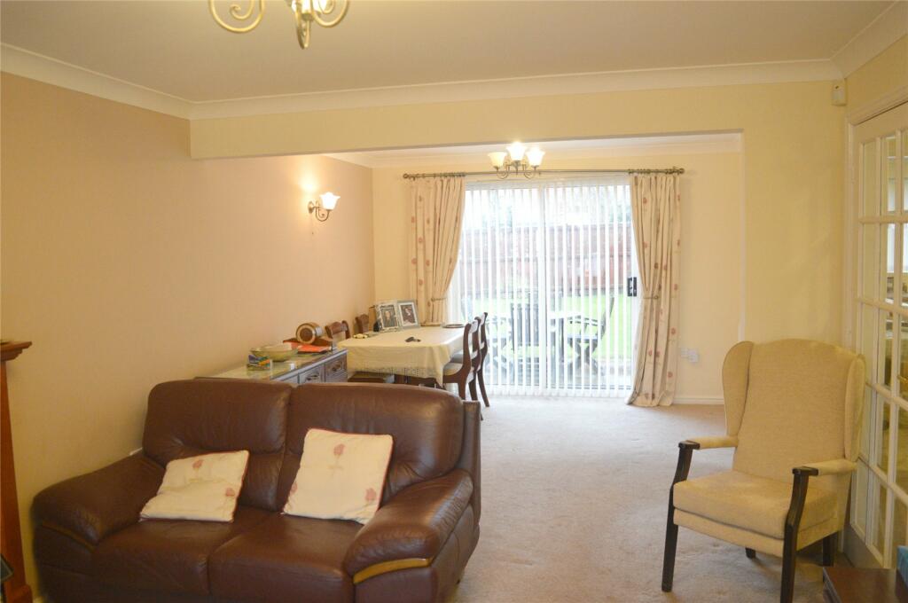 Weymouth Drive, Houghton Le Spring, Tyne and Wear, DH4 photo 2