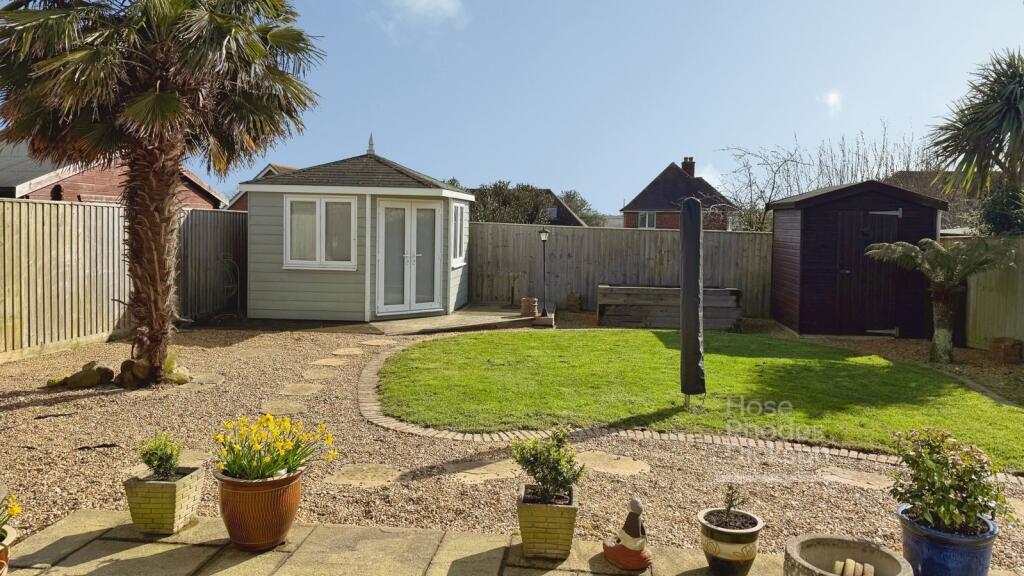 Norman Way, Wootton Bridge, Ryde photo 4