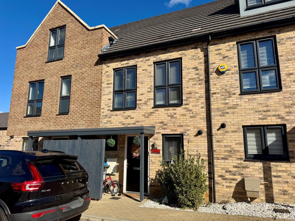 2 Bedroom Terraced in CM18 7FU