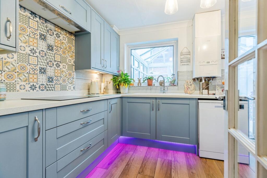 Kiln Croft, Clayton-le-Woods, Chorley, Lancashire, PR6 photo 2