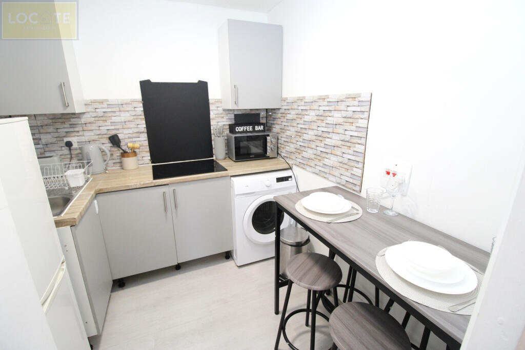 Apartment in Manchester - View 3