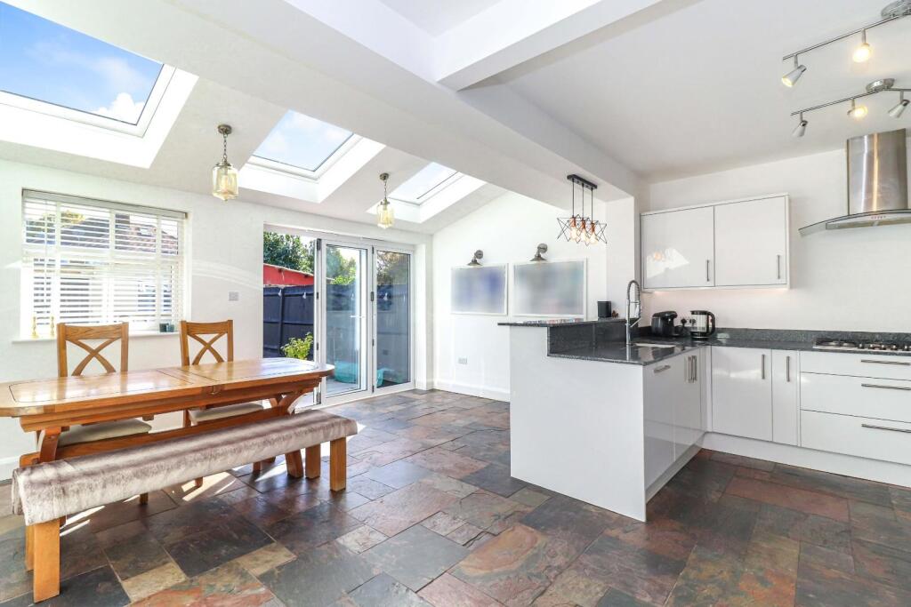 Main image of property: Meadow Road, Watford