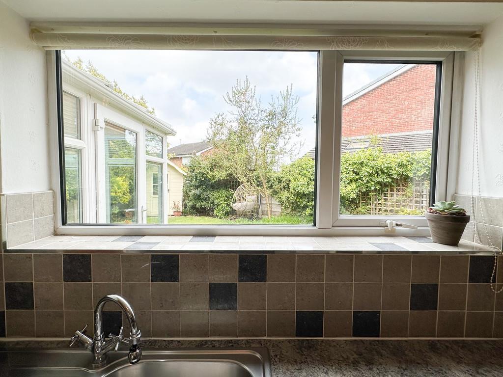 Kentmore Close, Stockport photo 3