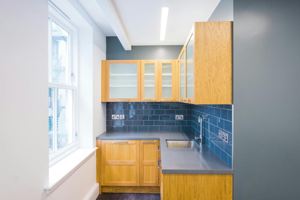 2 Edmund Gardens, 125 Edmund Street