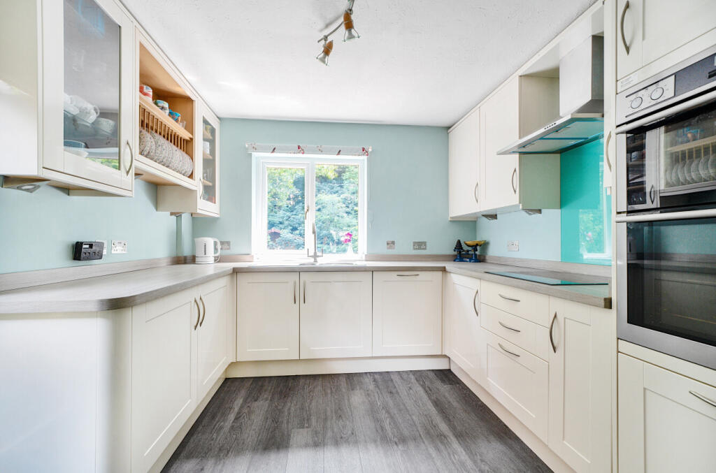 Coniston Road, Ogwell, Newton Abbot, Devon photo 2