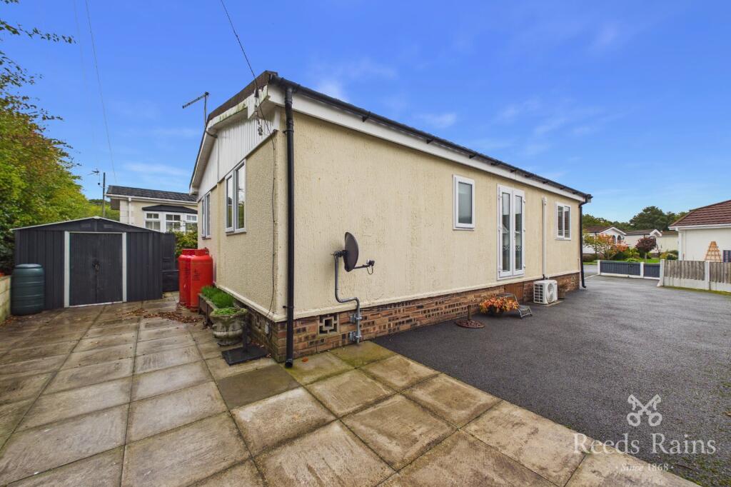 Warrington Road, Bartington, Northwich, Cheshire, CW8 photo 4