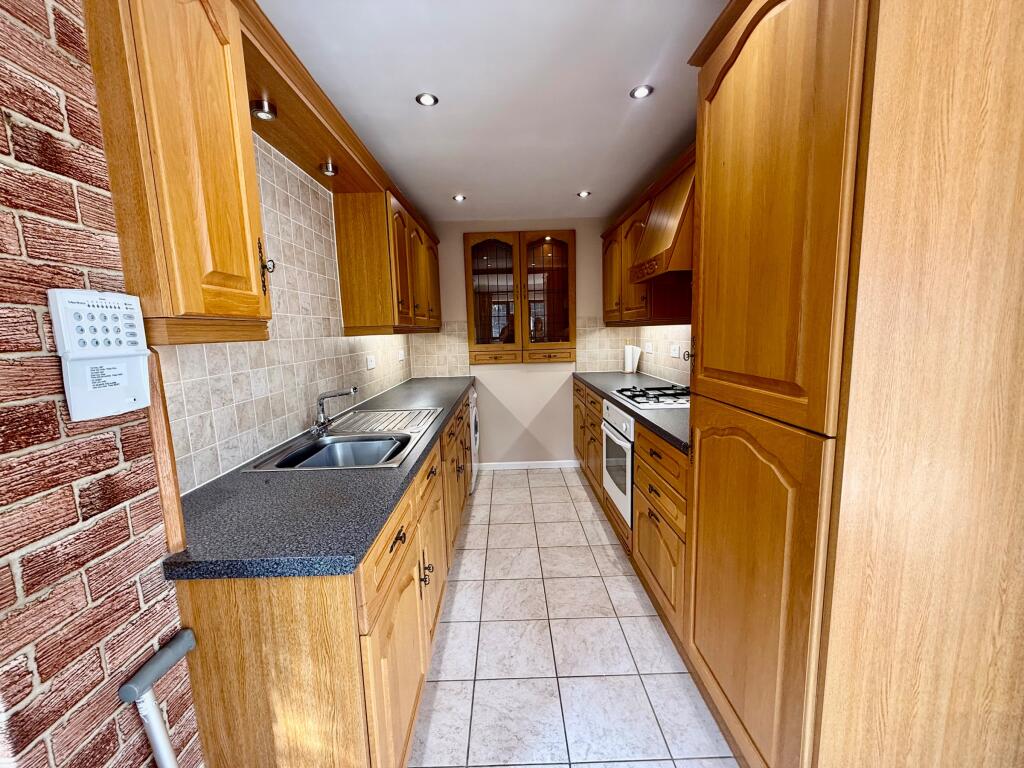 House in Birmingham, Pheasey - View 2