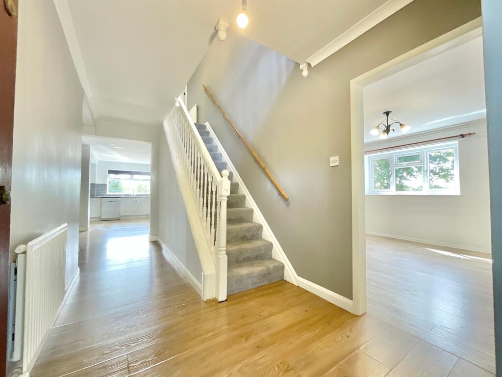House in Stafford, Eccleshall - More